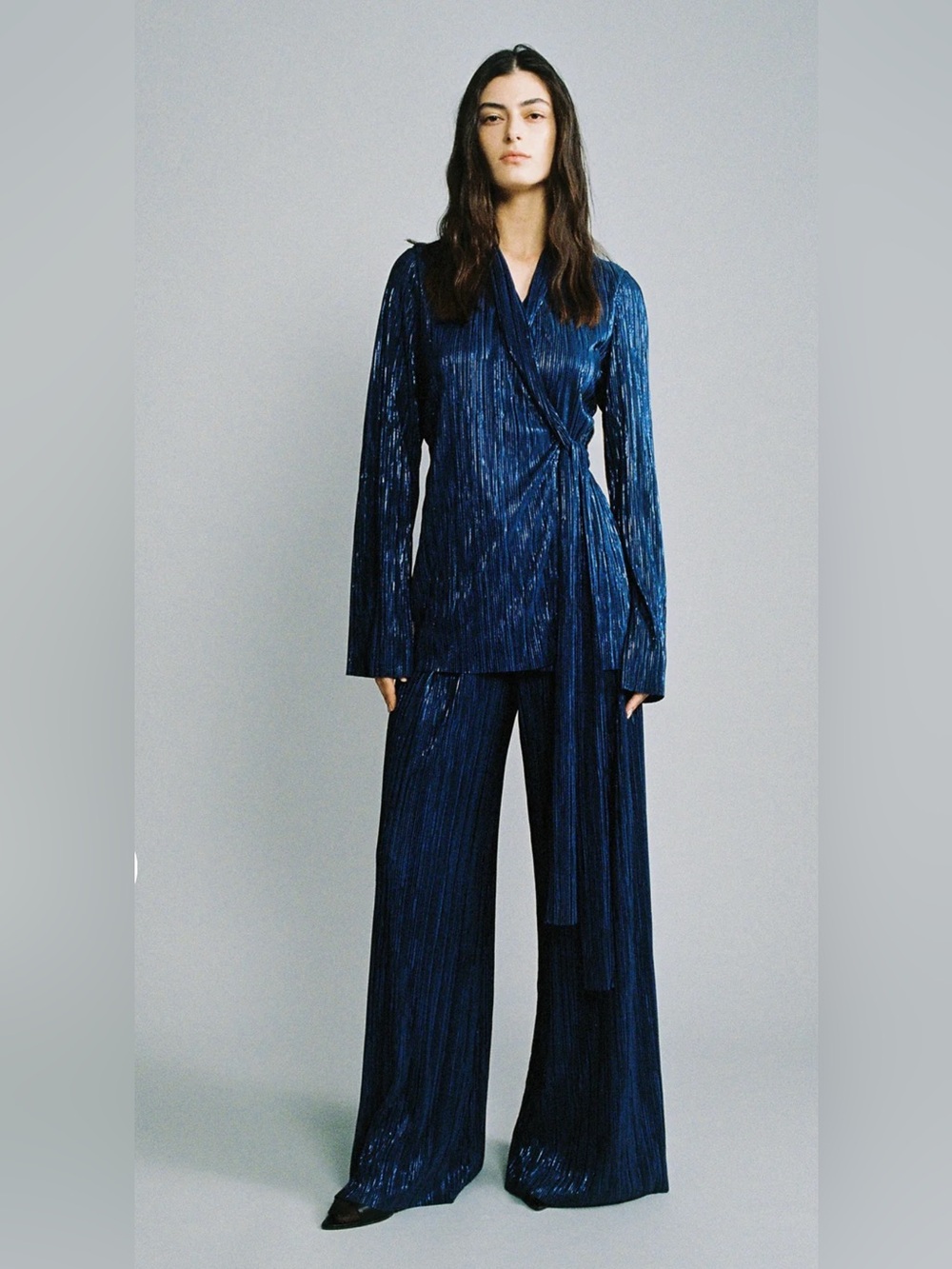 Sabina Musayev Metallic Blue Plisse Pant split Hem Size XL